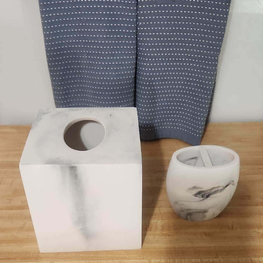 BINO marble Tissue And Toothbrush Holder Set